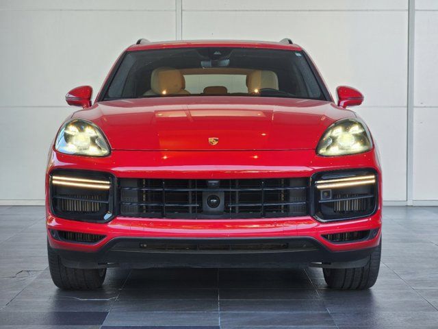 2023 Porsche Cayenne Turbo