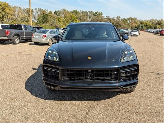 2023 Porsche Cayenne Turbo