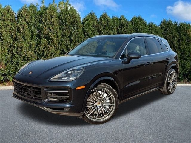 2023 Porsche Cayenne Turbo