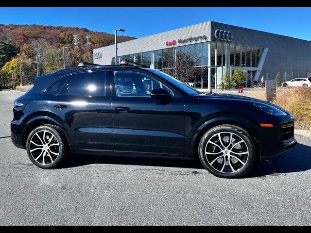 2023 Porsche Cayenne Turbo