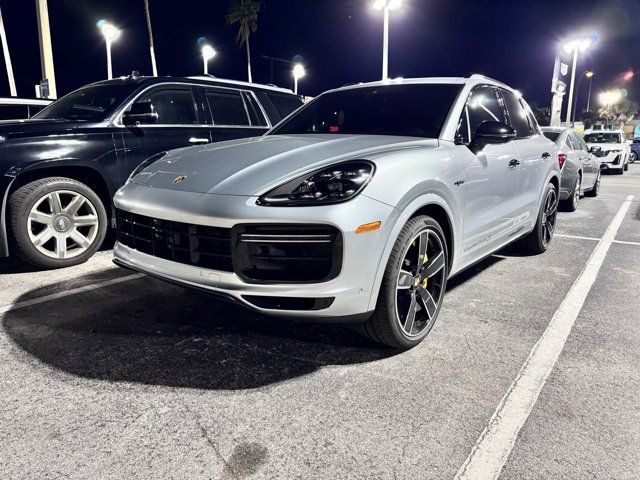 2023 Porsche Cayenne E-Hybrid Turbo S