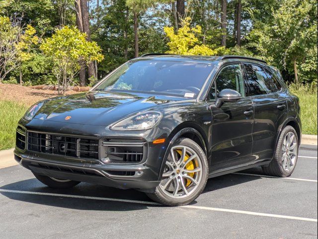 2023 Porsche Cayenne E-Hybrid Turbo S