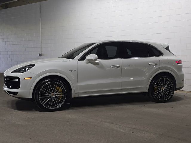 2023 Porsche Cayenne E-Hybrid Turbo S