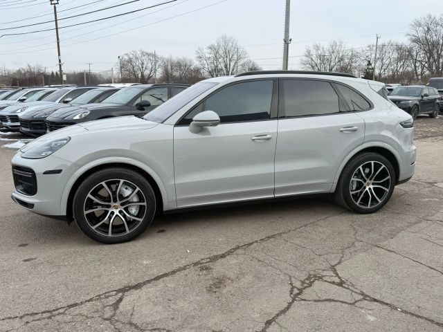 2023 Porsche Cayenne Turbo