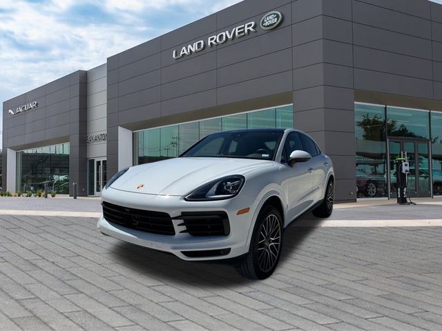 2023 Porsche Cayenne Base