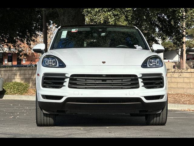 2023 Porsche Cayenne Platinum Edition