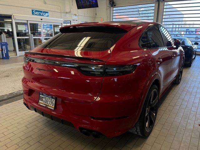 2023 Porsche Cayenne GTS