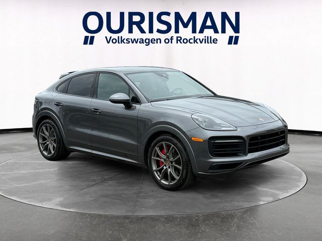 2023 Porsche Cayenne GTS