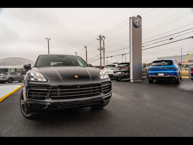 2023 Porsche Cayenne S