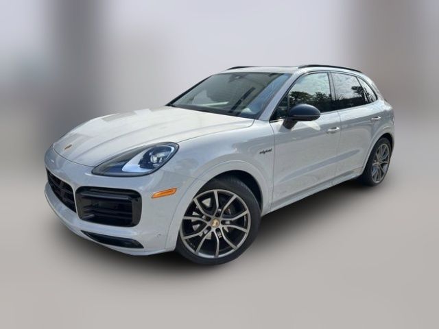 2023 Porsche Cayenne Platinum Edition E-Hybrid