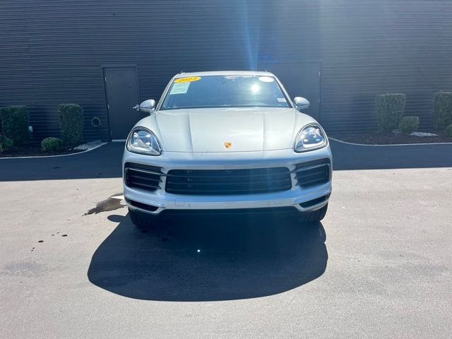 2023 Porsche Cayenne E-Hybrid Base