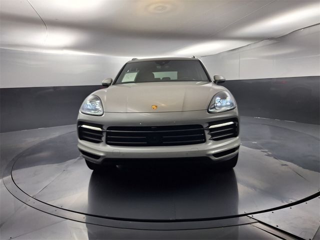 2023 Porsche Cayenne Platinum Edition E-Hybrid