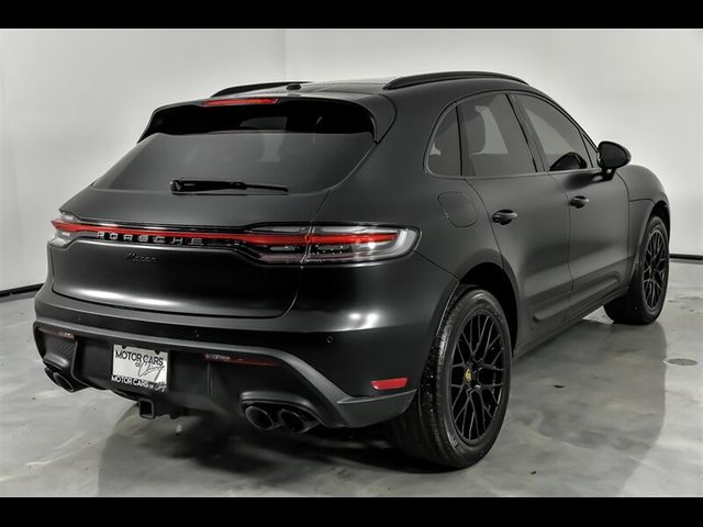 2023 Porsche Macan 