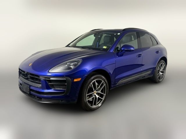 2023 Porsche Macan 