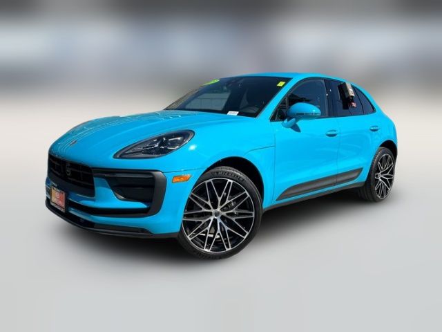 2023 Porsche Macan 