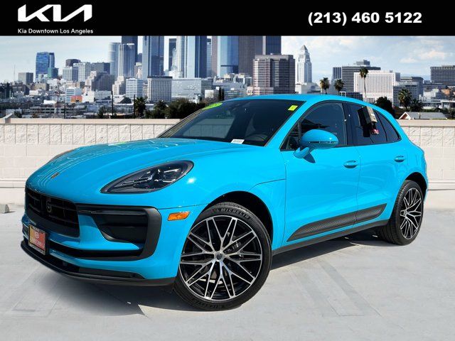 2023 Porsche Macan 