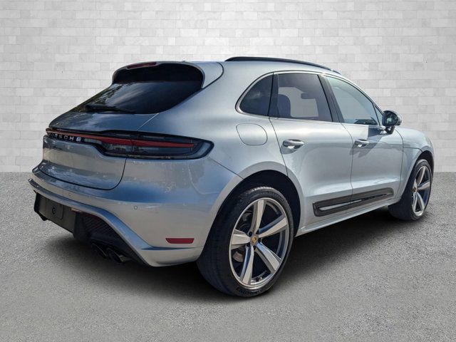 2023 Porsche Macan 