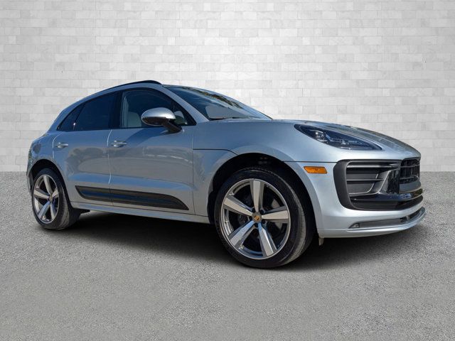 2023 Porsche Macan 