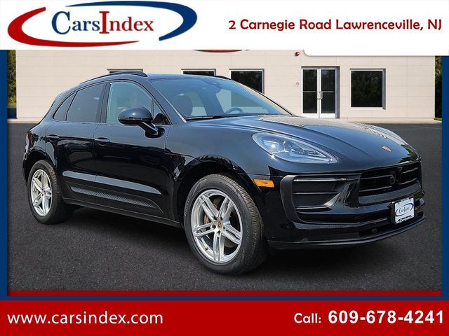 2023 Porsche Macan 