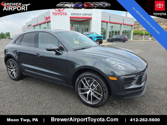 2023 Porsche Macan T