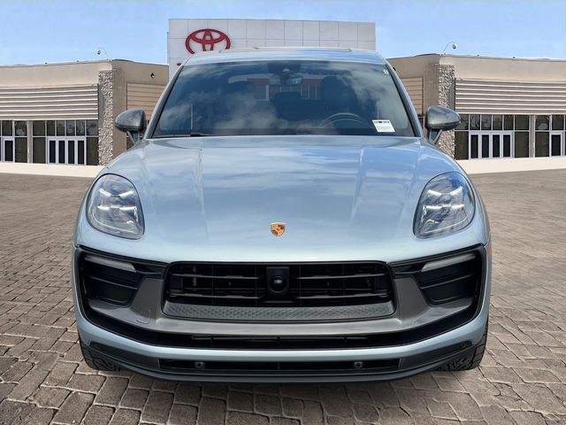 2023 Porsche Macan T