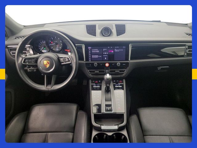 2023 Porsche Macan 