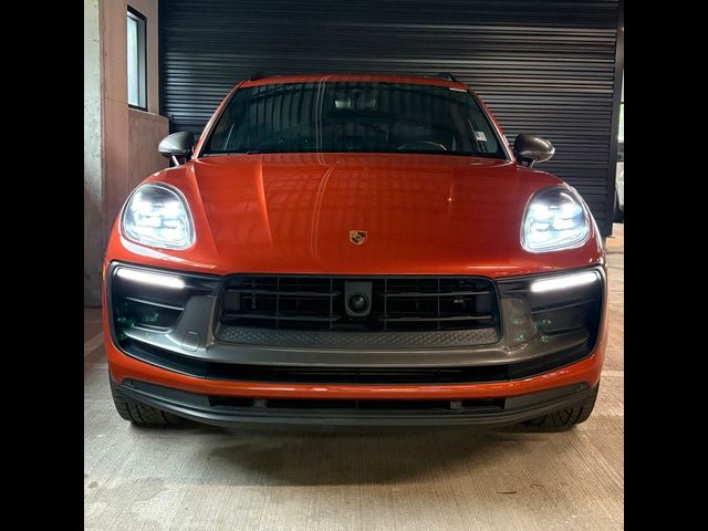 2023 Porsche Macan 