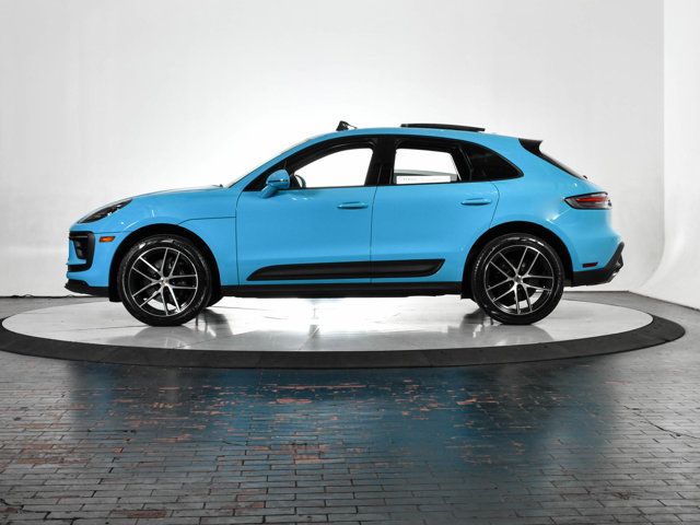 2023 Porsche Macan Base