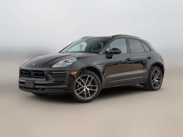 2023 Porsche Macan 