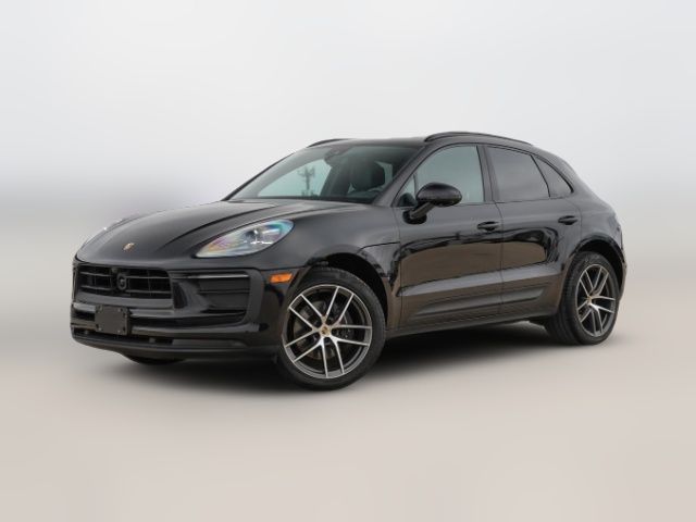 2023 Porsche Macan 