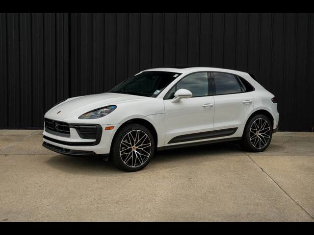 2023 Porsche Macan T