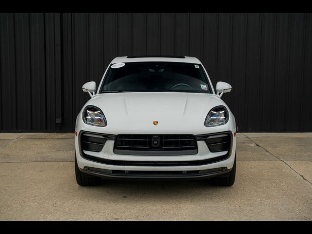 2023 Porsche Macan T