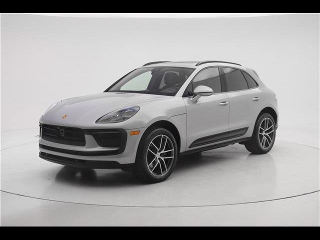 2023 Porsche Macan Base