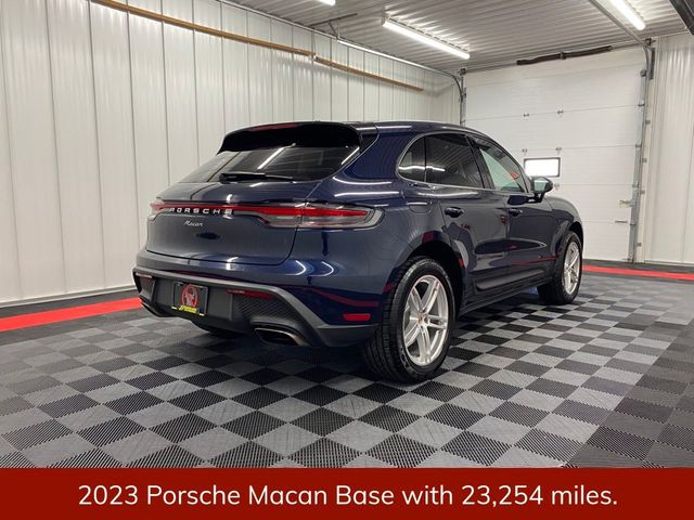 2023 Porsche Macan Base