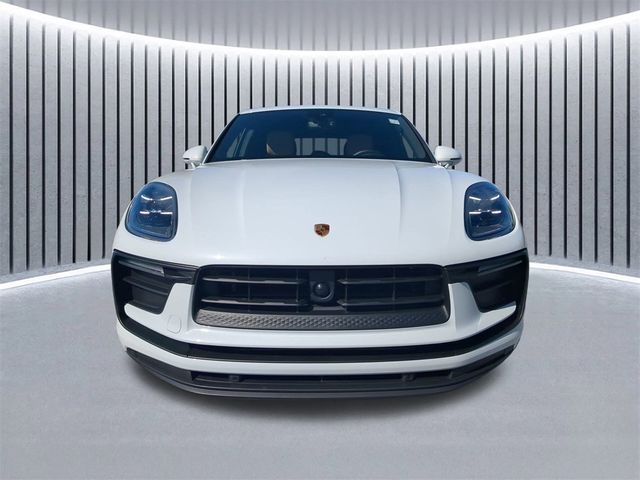 2023 Porsche Macan T