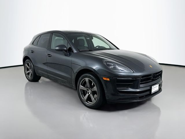 2023 Porsche Macan 