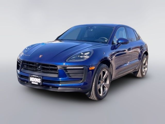 2023 Porsche Macan 