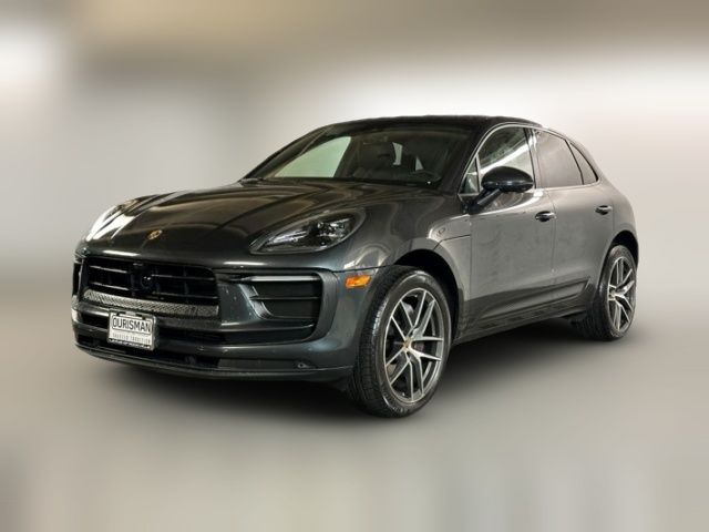 2023 Porsche Macan Base