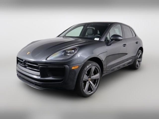 2023 Porsche Macan Base
