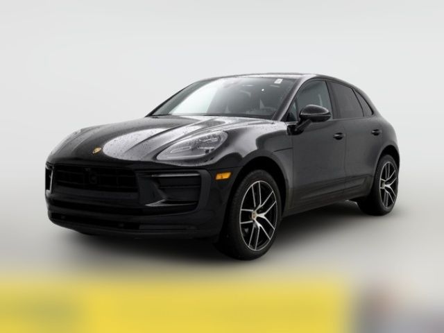 2023 Porsche Macan 