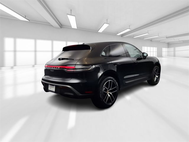 2023 Porsche Macan T