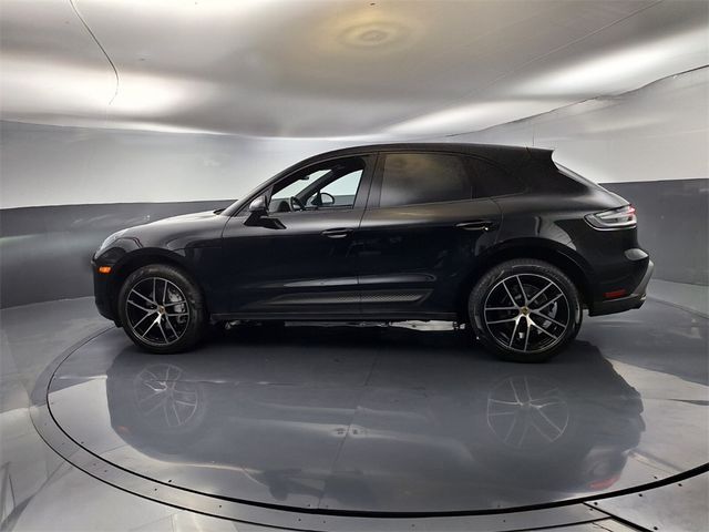 2023 Porsche Macan T