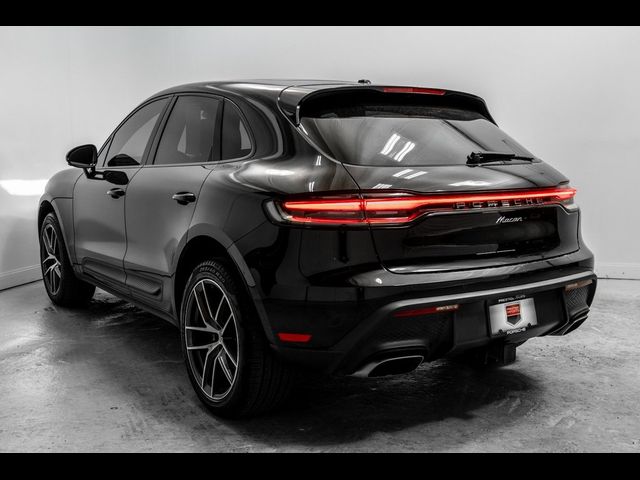 2023 Porsche Macan 