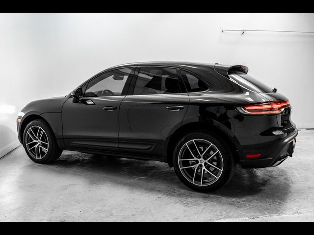 2023 Porsche Macan 