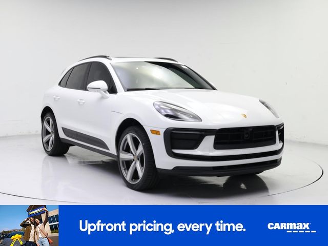 2023 Porsche Macan