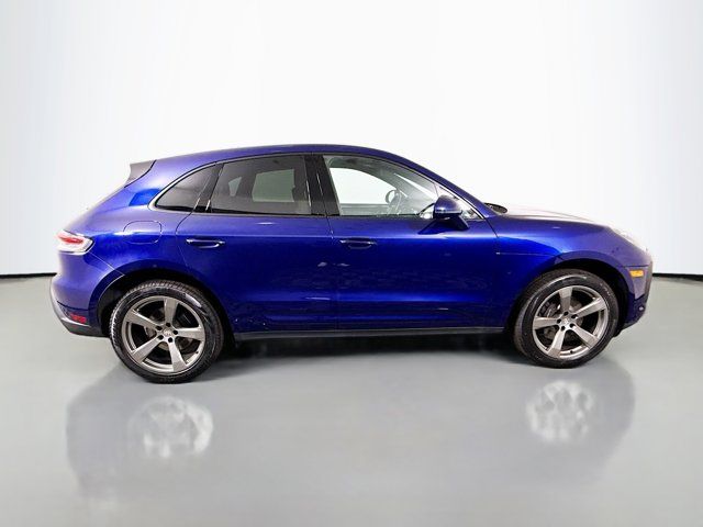 2023 Porsche Macan Base