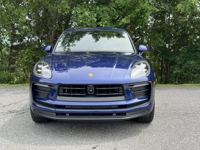 2023 Porsche Macan 