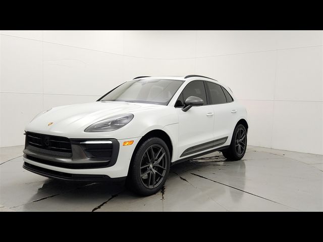 2023 Porsche Macan T