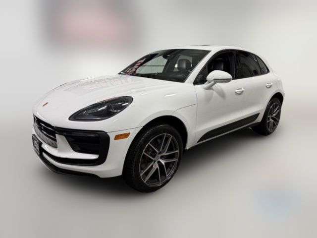 2023 Porsche Macan Base