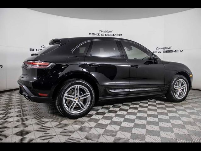 2023 Porsche Macan 